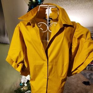 Cute Ashley Stewart button down shirt
